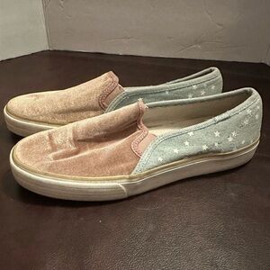 Americana keds